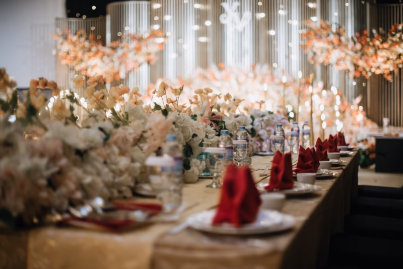Melalui kerja sama eksklusif dengan Bank Central Asia (BCA), Golden Tulip Pontianak menghadirkan program cicilan ringan khusus pembayaran Wedding Package melalui Kartu Kredit BCA, dengan tenor fleksibel mulai dari 3 hingga 12 bulan.