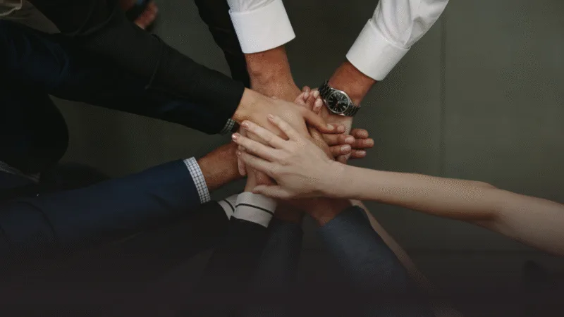 Magang Nasional Batch 3 2025 resmi dibuka Menaker. Cek jadwal, syarat, dan cara daftar di Maganghub. Gaji setara UMK!