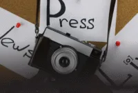 Jurnalisme radio buka potensi cuan baru. Pelajari strategi monetisasi konten audio menjadi video visual pendek yang viral di media sosial.