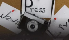 Jurnalisme radio buka potensi cuan baru. Pelajari strategi monetisasi konten audio menjadi video visual pendek yang viral di media sosial.