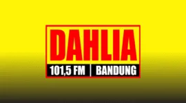 Strategi eksistensi Radio Dahlia di era digital melibatkan inovasi periodik yang mendalam, termasuk pelatihan SDM, pengembangan teknologi, dan market competition review, yang membuat klien percaya pada efektivitasnya sebagai media promosi solusi. - foto Web radiodahliafm.om