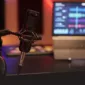 Pelajari spesifikasi studio rekaman radio modern. Dari mikrifon, mixer, hingga akustik ruangan.
