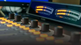 Program Radio Ramadhan 2026 luncurkan 5 Ide Aksi Sosial Ramadhan 2026 Paling Menyentuh Hati. Sedekah non-materi seperti active listening dan skill sharing jadi fokus utama.